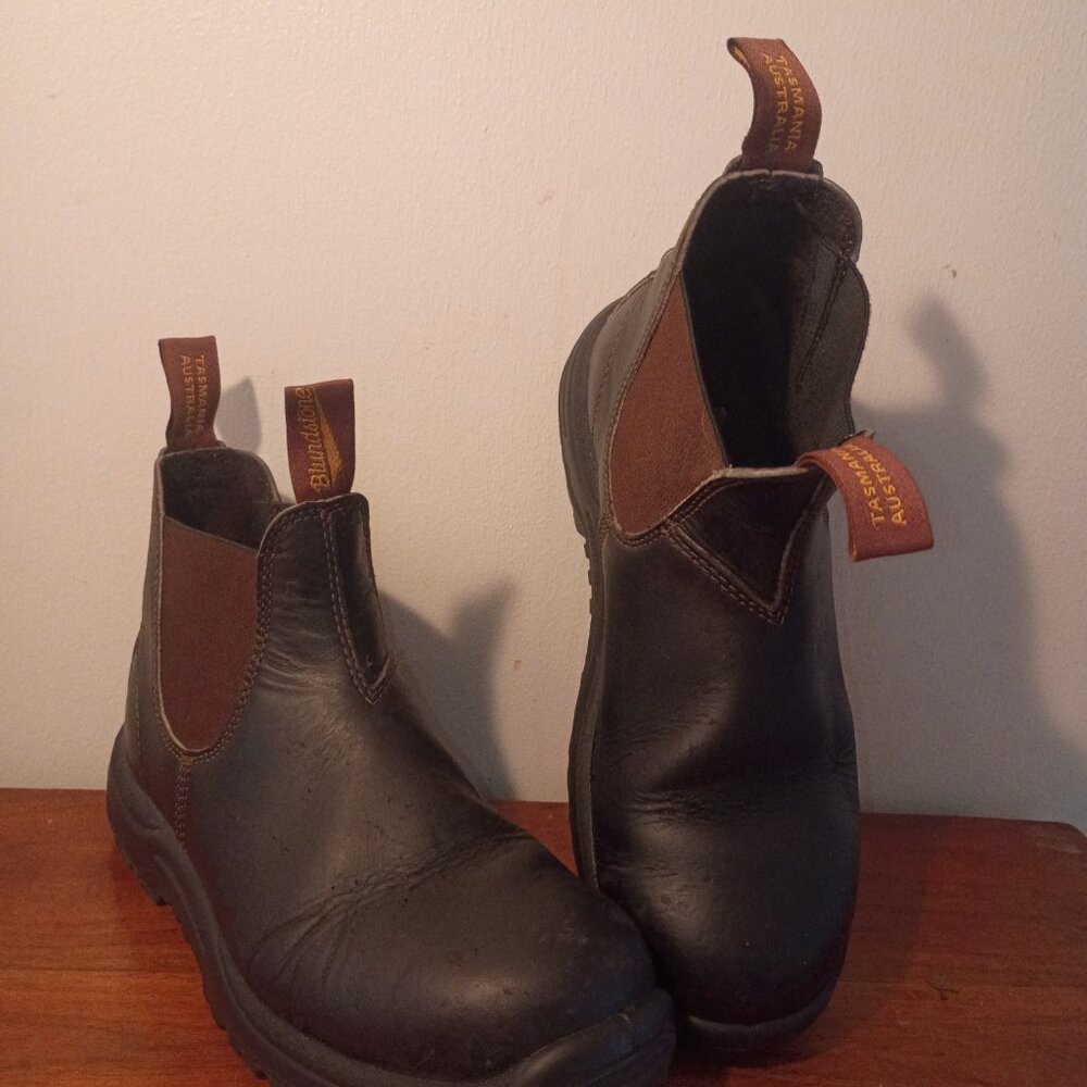 BLUNDSTONE Australia Safety Rated Steel Toe Chelsea Boot M7/W9 US Black Leather
